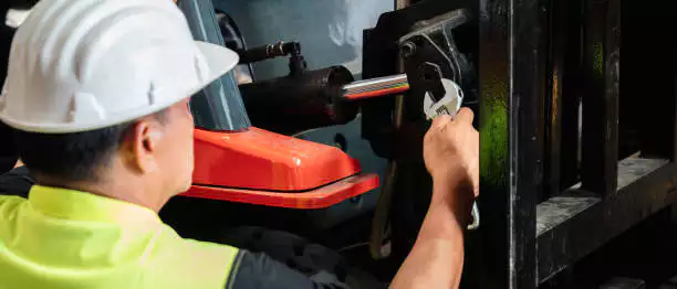 Forklift Hydraulic Cylinders for Sale