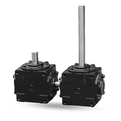 Agricultural gearbox for grain transportation with robust input shaft and sealed housing