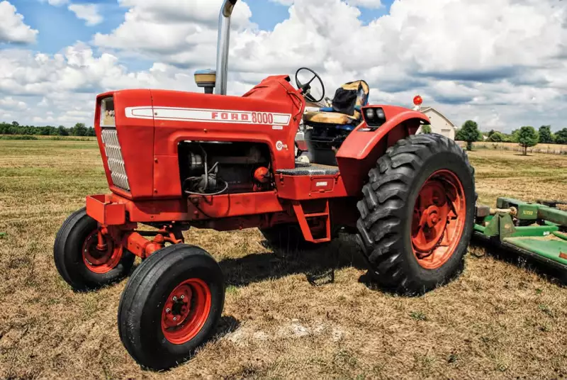 Ford tractor hydraulic pump replacement in Australian agricultural application