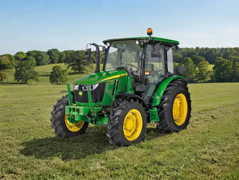 John Deere tractor hydraulic pump replacement in broadacre grain farming application